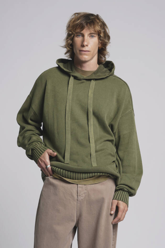 BATUK SWEATER DIFERENCIADO URANO