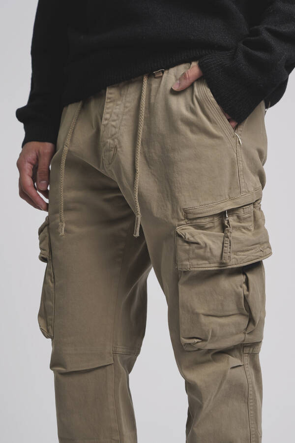 BATUK PANTALÓN CARGO DIFERENCIADO APPALOOSA - Image 4