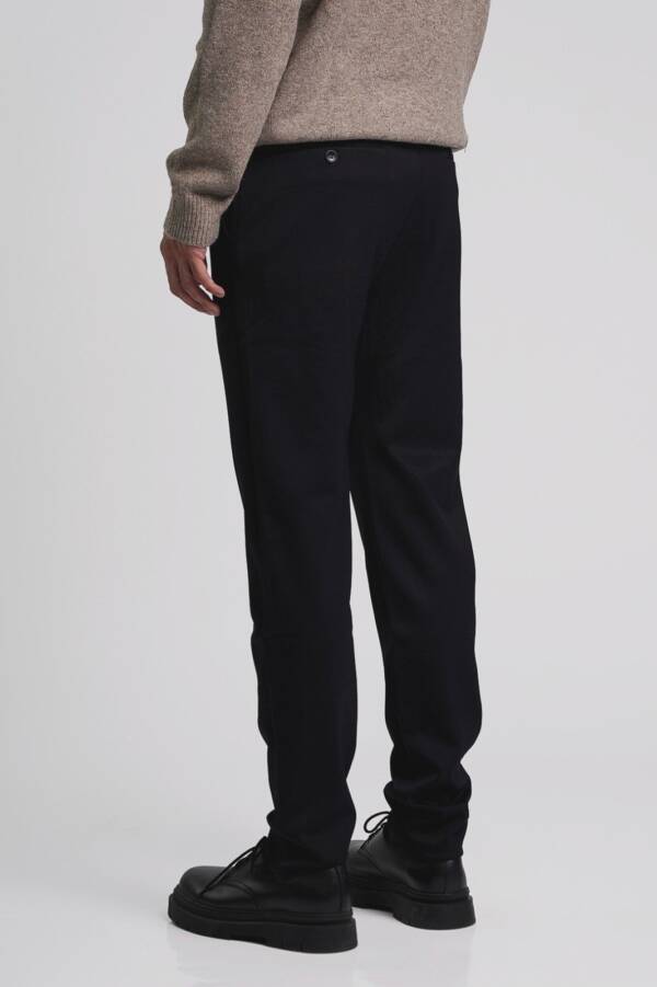 BATUK PANTALÓN CHINO DIFERENCIADO ARDENNER - Image 3