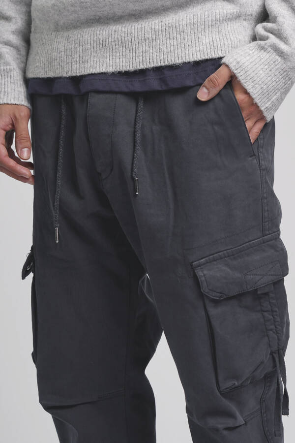 BATUK PANTALÓN JOGGER DIFERENCIADO DÜLMENER - Image 4