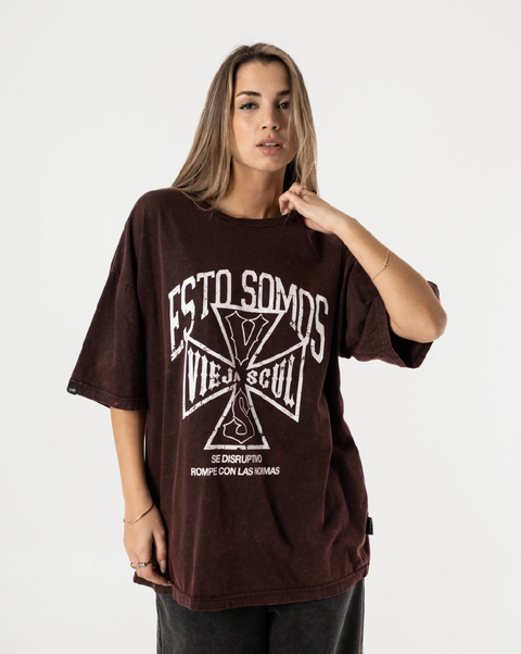 VIEJASCUL REMERA OVERSIZE ESTO SOMOS WASHED