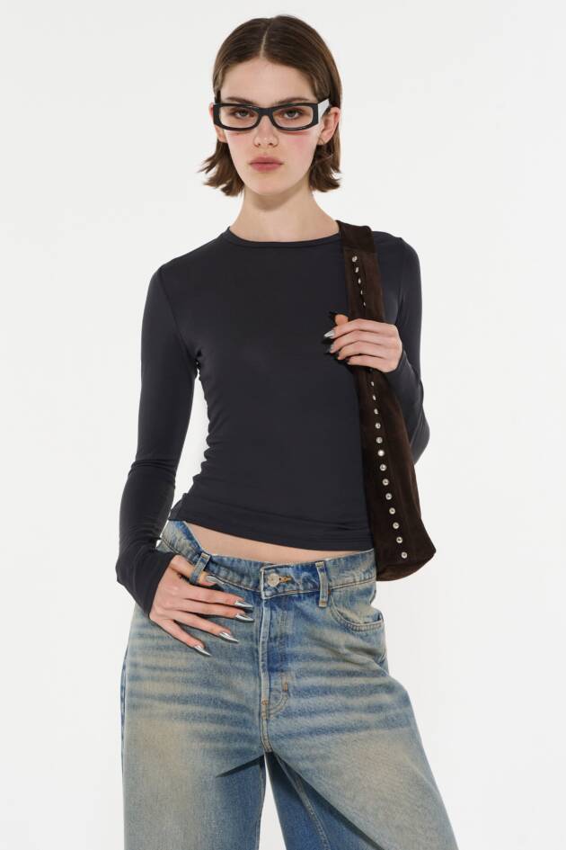 AY NOT DEAD REMERA AGNES