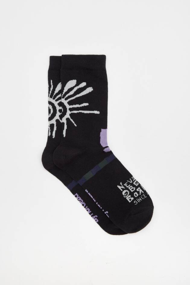AY NOT DEAD SOCKS UTOPIA