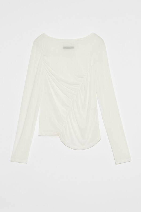 DELUCCA REMERA ATLAS