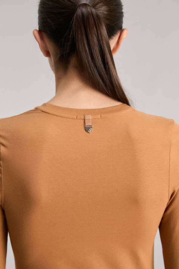 KOSIUKO REMERA HEARTLAND - Image 2