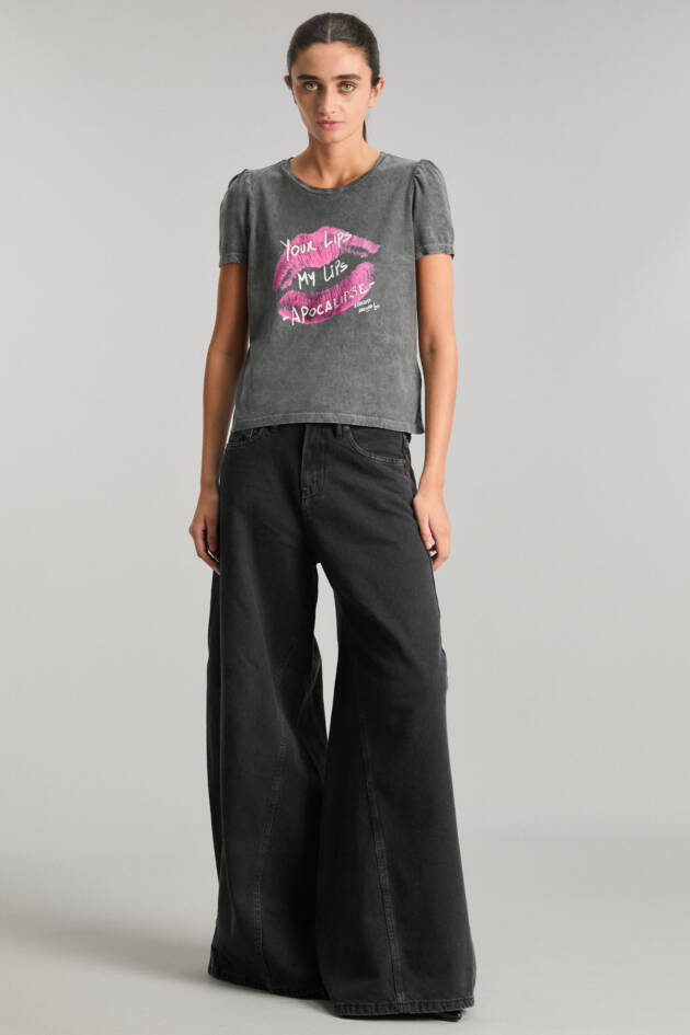 KOSIUKO REMERA YOUR LIPS