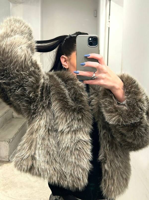 MARIA ANTONIETA TAPADO ZIRA FAUX FUR IMPORTADO - Image 2