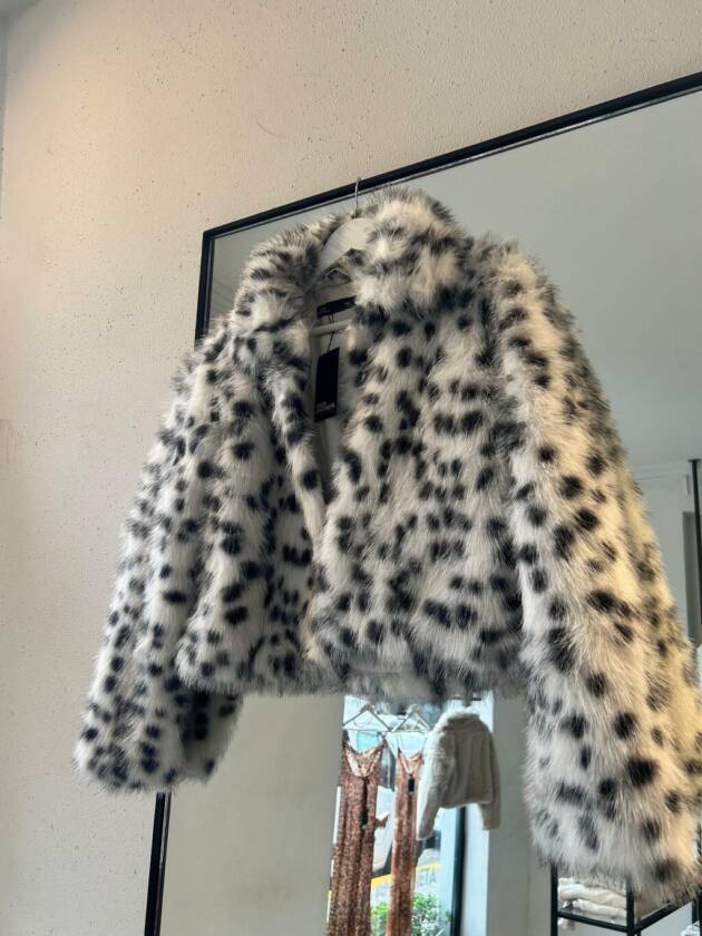 MARIA ANTONIETA TAPADO GEORGIA FAUX FUR IMPORTADO