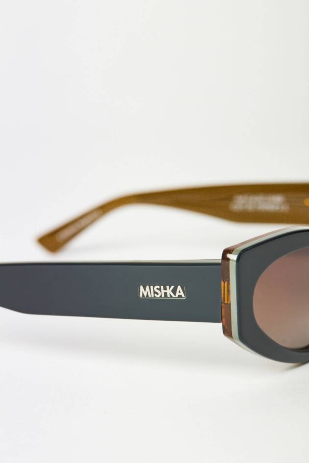 MISHKA ANTEOJOS JAZMIN
