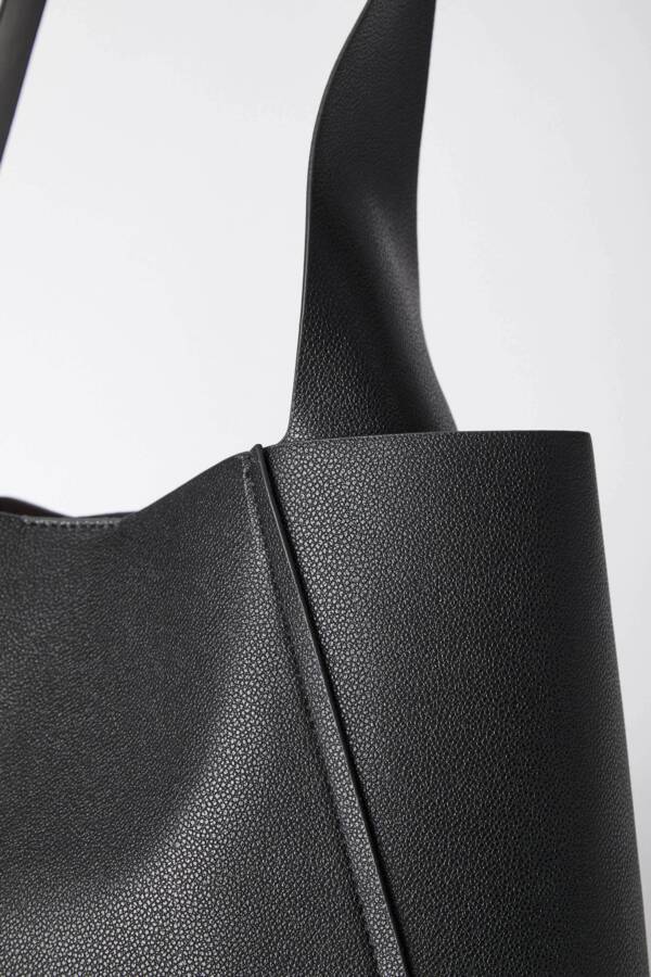 MISHKA CARTERA BETTE - Image 4