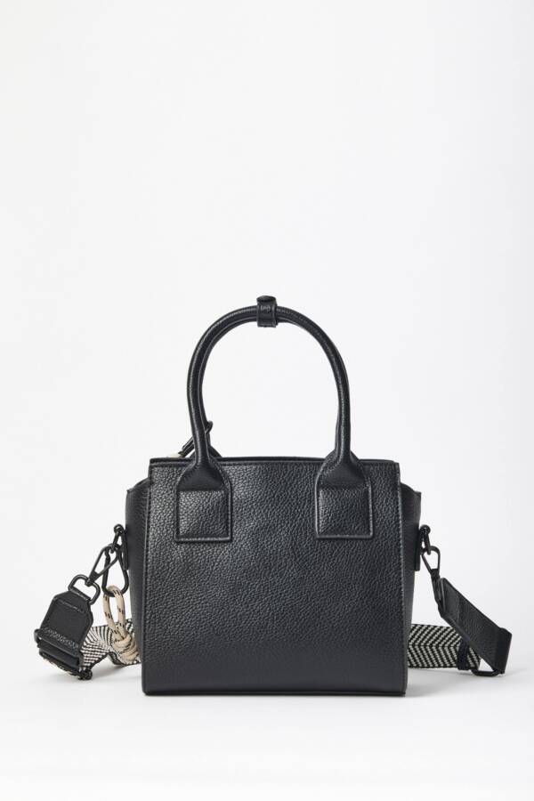 MISHKA CARTERA YAYOI - Image 3