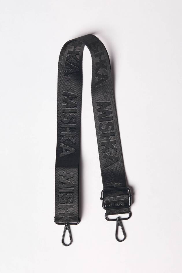MISHKA CORREA MK