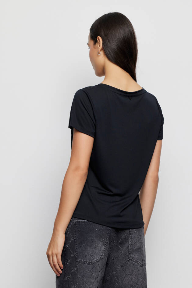TUCCI REMERA JAZY