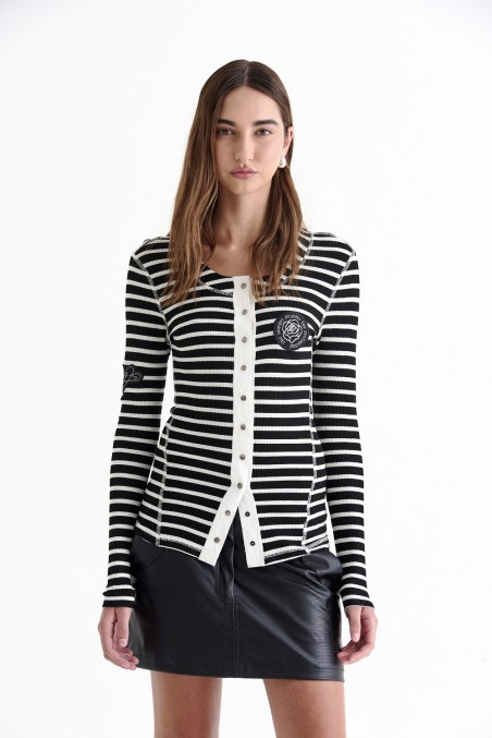VESNA REMERA DIONE NEGRO