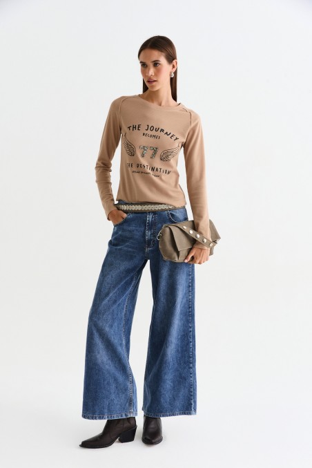 VESNA REMERA TEMIS CAMEL