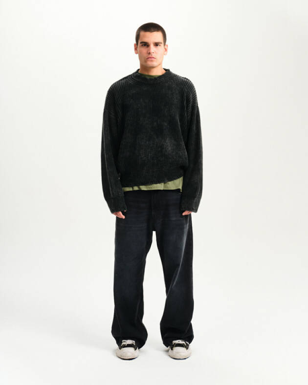 UNDEFINED FADING KNITWEAR