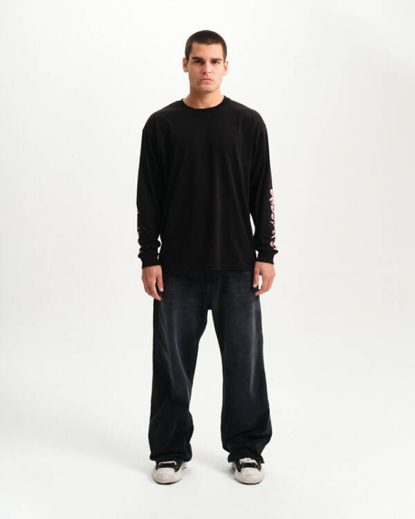 UNDEFINED REMERA ML DEVIL TOUR - Image 2