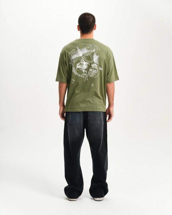 UNDEFINED REMERA POISON - Image 3