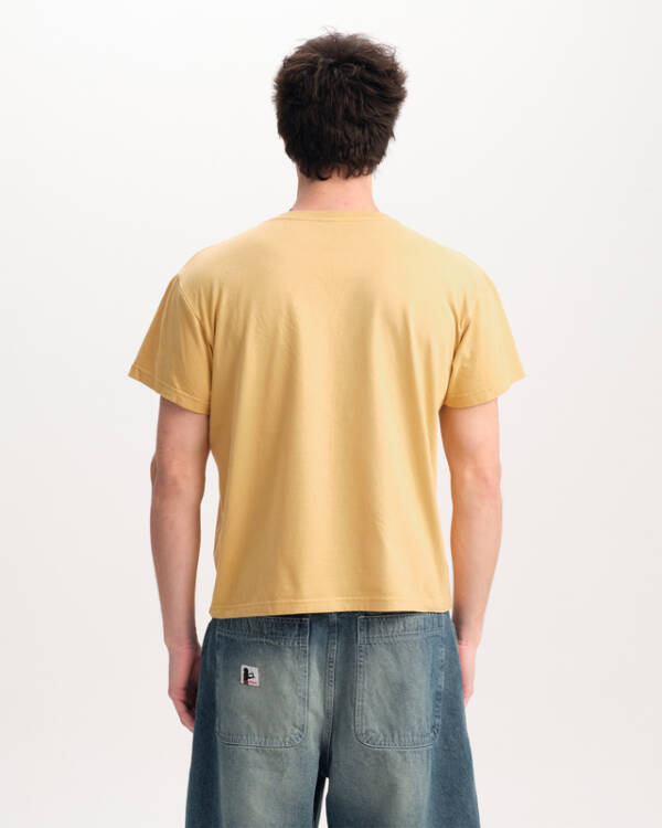 UNDEFINED REMERA U LOGO - YELLOW - Image 4