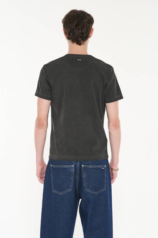 AY NOT DEAD REMERA FURY - Image 4