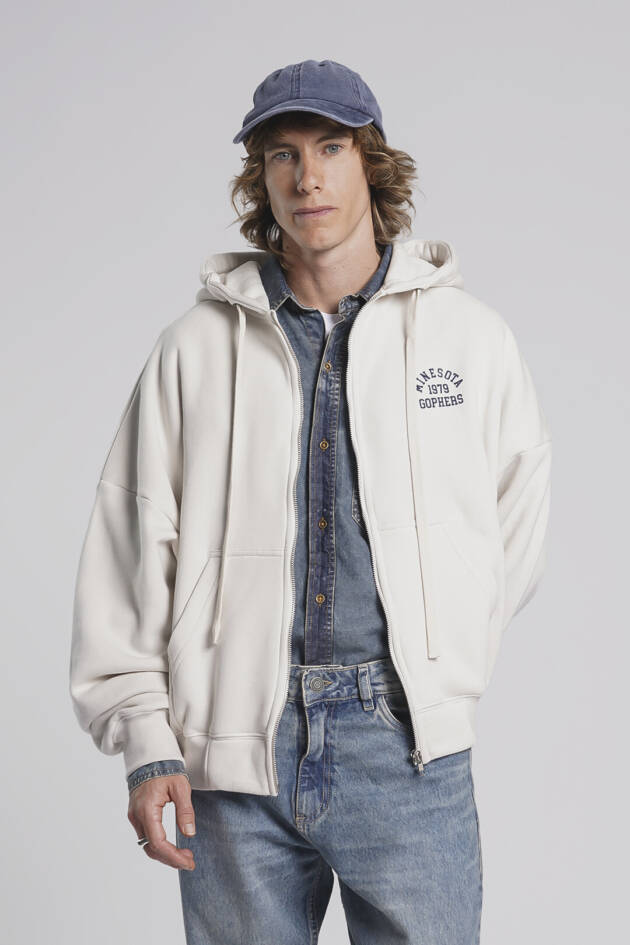 BATUK CAMPERA FRISA ESTAMPADA DASHER