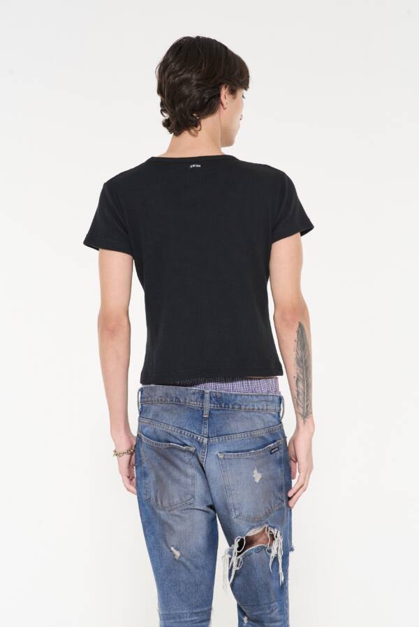 AY NOT DEAD REMERA FITTED WAFFLE - Image 3