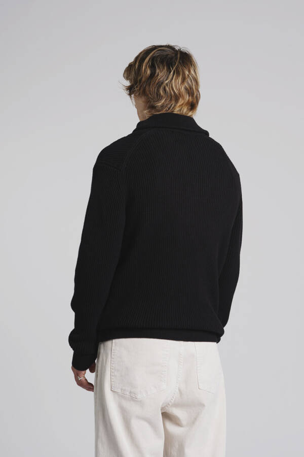 BATUK SWEATER DIFERENCIADO PLUTON - Image 2