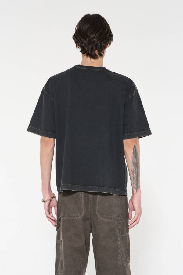 AY NOT DEAD REMERA BOXY PROCESS - Image 4