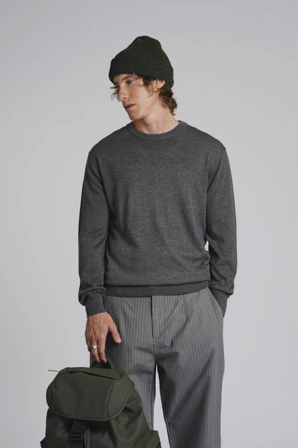 BATUK SWEATER BÁSICO VENUS