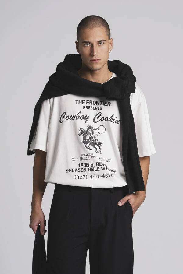 BATUK REMERA ESTAMPADA YADDER
