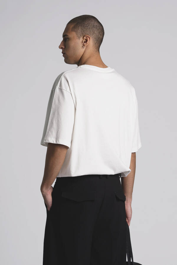 BATUK REMERA ESTAMPADA YADDER - Image 2