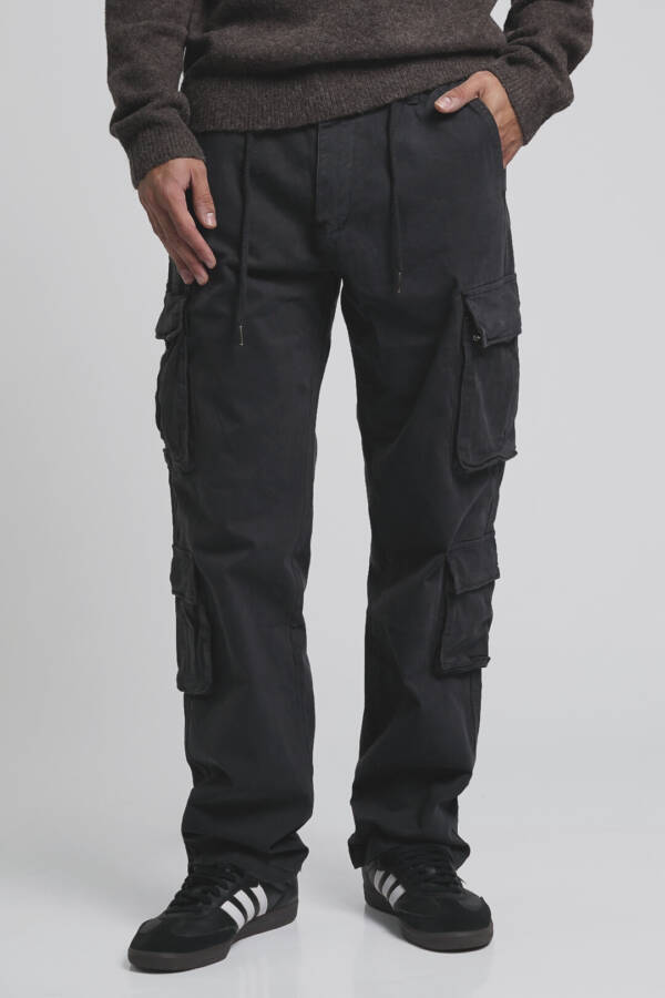 BATUK PANTALÓN CARGO DIFERENCIADO BAROCK - Image 2