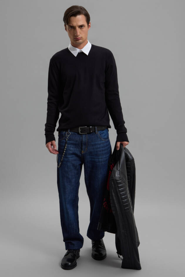 HERENCIA SWEATER GARAGE ROAD 01