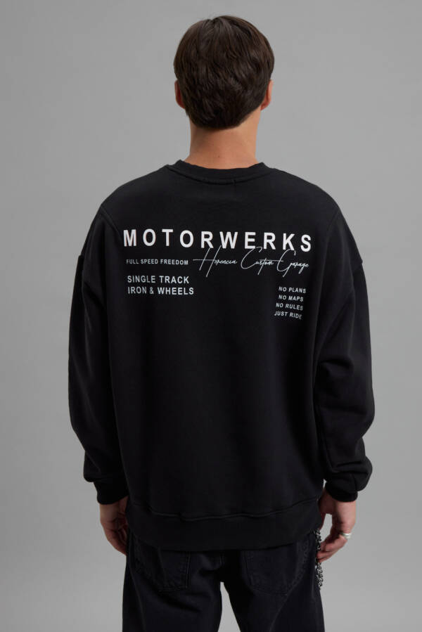 HERENCIA BUZO MOTORWERKS - Image 3