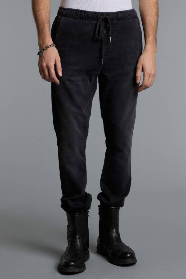 HERENCIA JOGGER PREMIUM ROCK BLACK