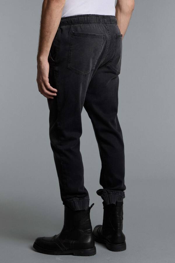 HERENCIA JOGGER PREMIUM ROCK BLACK - Image 4