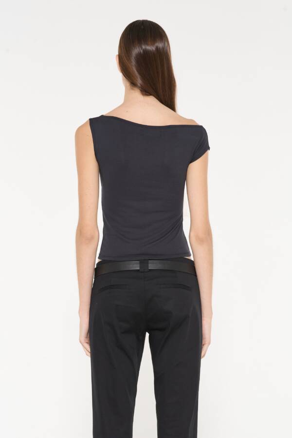 AY NOT DEAD TOP ASYMMETRIC AGNES - Image 3