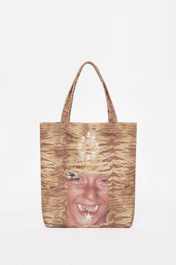 AY NOT DEAD TOTE BAG PRINT