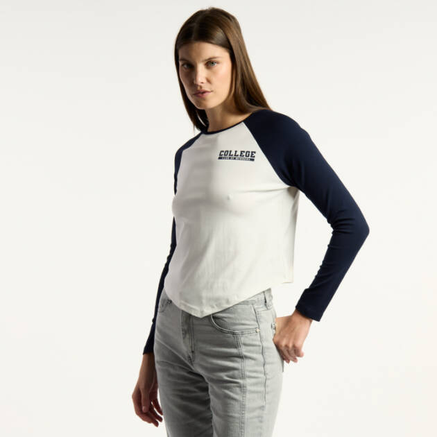 KEVINGSTON REMERA JESSEY