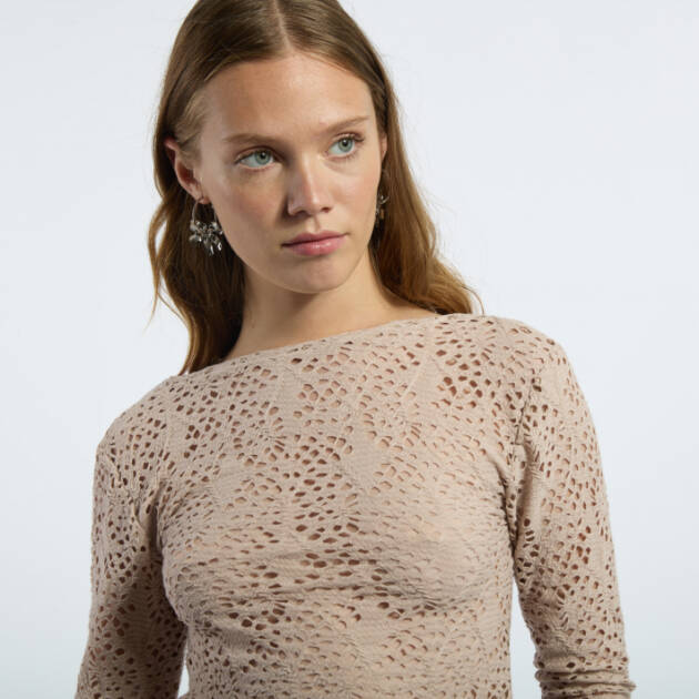 KEVINGSTON REMERA JADE