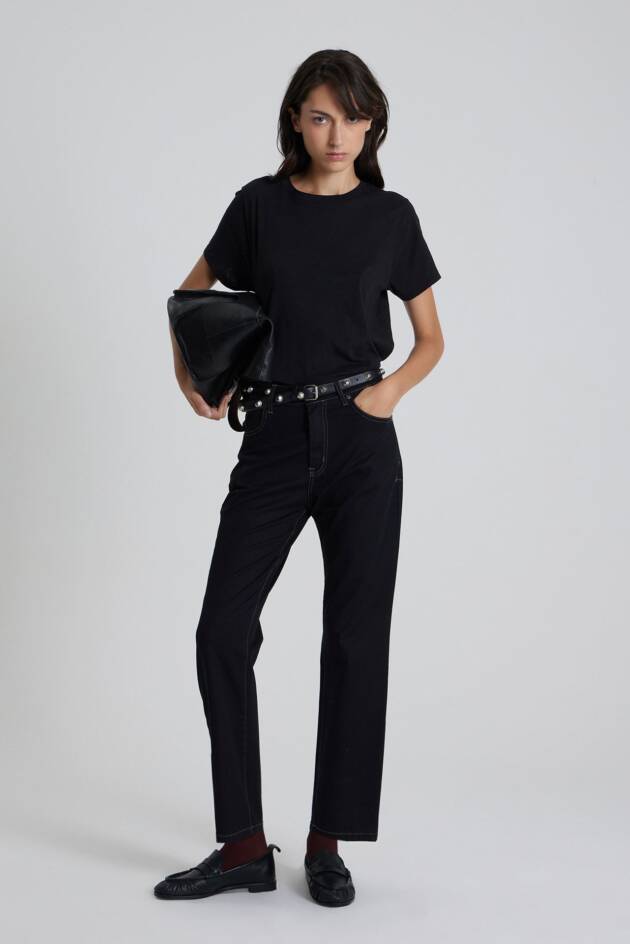 MARIA CHER STRAIGHT SLIM APIS NEGRO