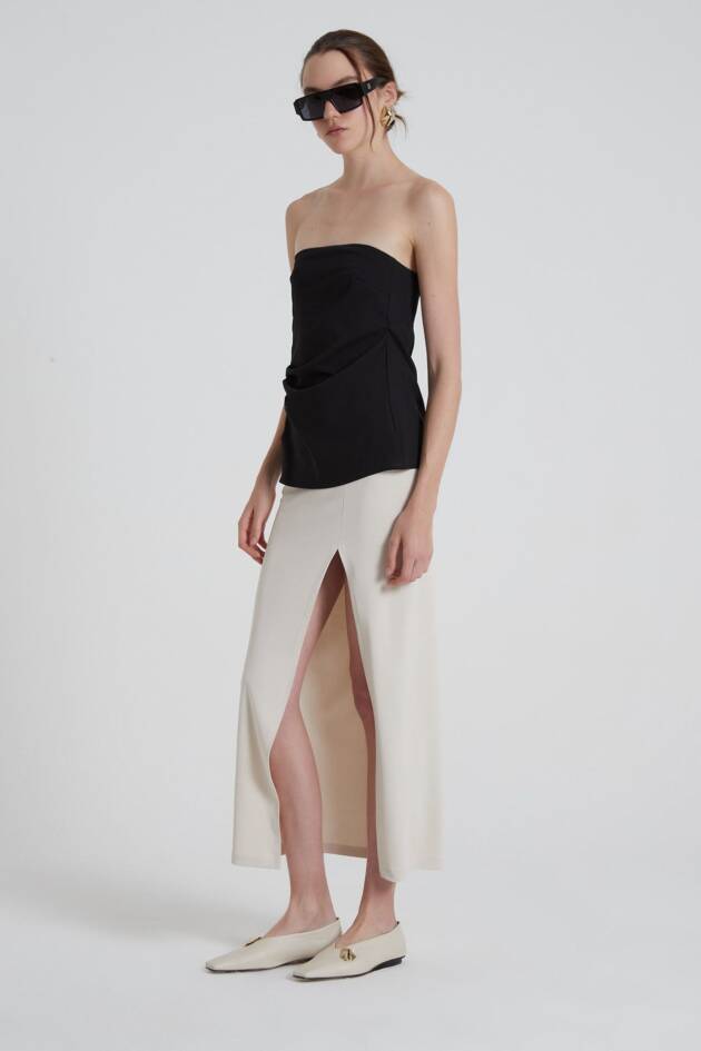 MARIA CHER TOP CEFEO NEGRO