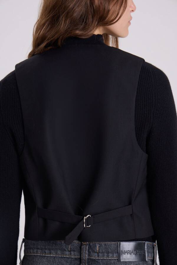 MARIA CHER CHALECO VOLANS NEGRO - Image 3