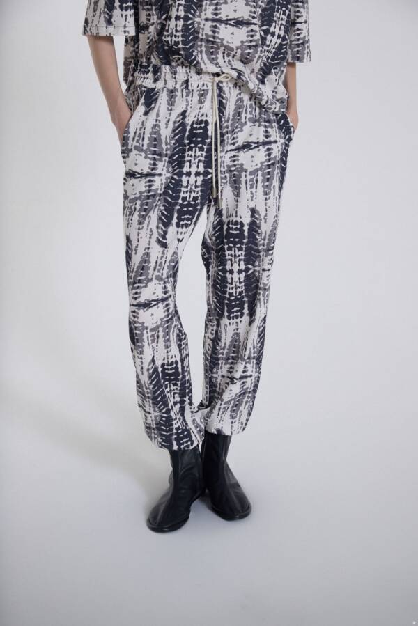 MARIA CHER PANTALON CUPIDO ESTAMPADO - Image 2