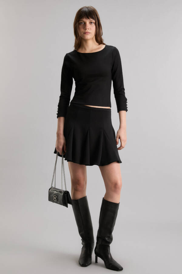 KOSIUKO TOP BACKLESS - Image 3