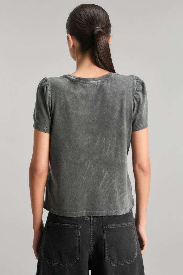 KOSIUKO REMERA YOUR LIPS - Image 2