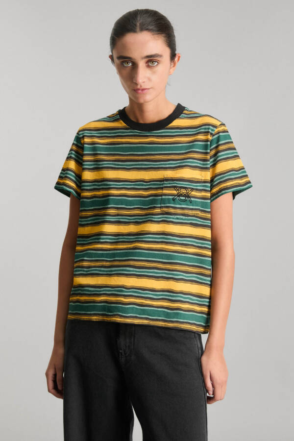 KOSIUKO REMERA STRIPED