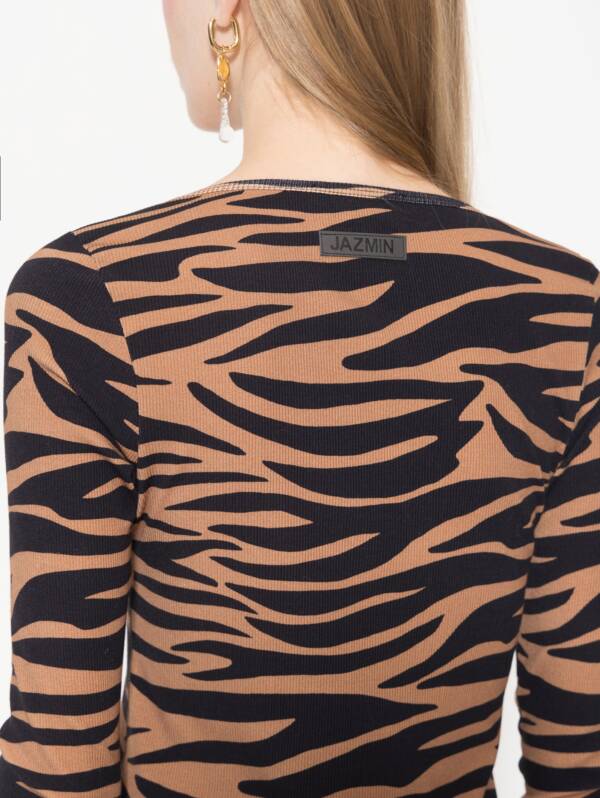 JAZMÍN CHEBAR REMERA CEBRA - Image 5