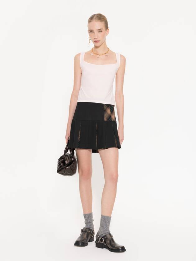 JAZMÍN CHEBAR MUSCULOSA CAMI