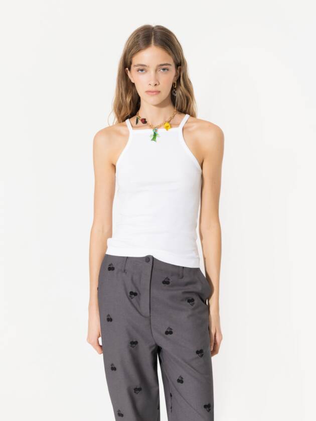 JAZMÍN CHEBAR MUSCULOSA NIZA